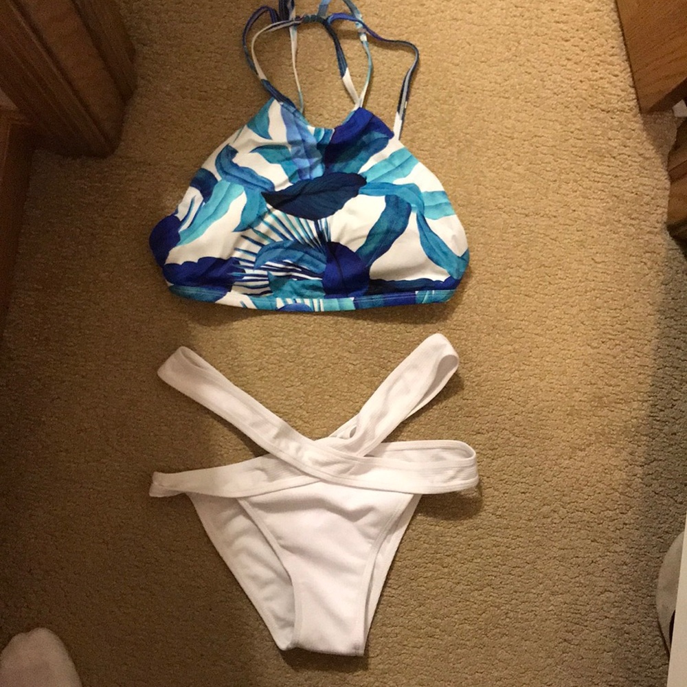 Swimsuits 😛 Pink / Victoria’s Secret / ZAFUL